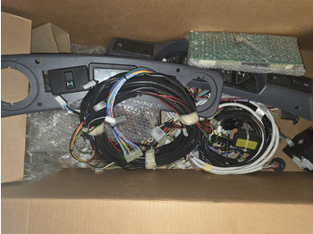 Запчастини NEW HOLLAND