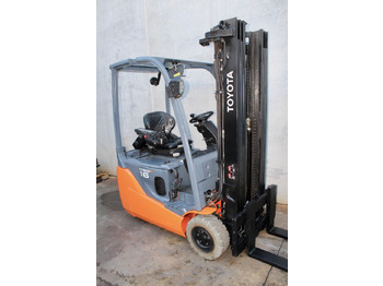 Електронавантажувач TOYOTA