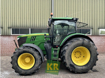 Трактор JOHN DEERE 6210R