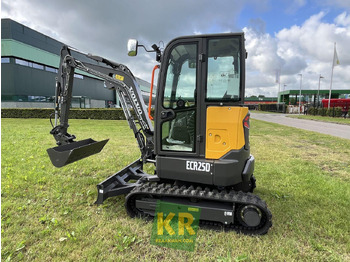 Міні-екскаватор VOLVO ECR25D