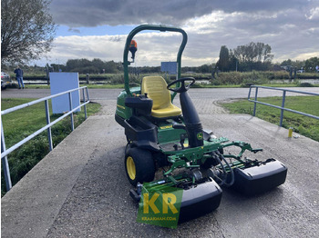 Газонокосарка JOHN DEERE