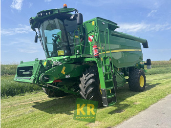 Зернозбиральний комбайн JOHN DEERE T660