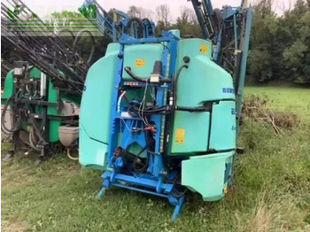 Обприскувач причіпний BERTHOUD