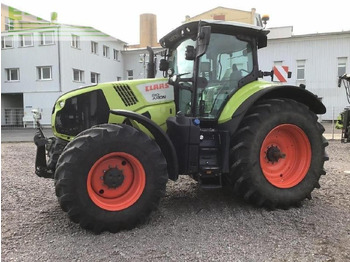 Трактор CLAAS Axion 810