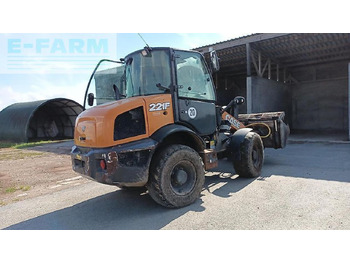 : фото в шапці сторінки