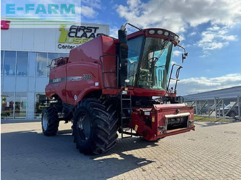 Зернозбиральний комбайн CASE IH