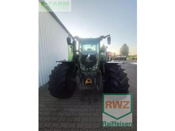 Трактор FENDT 724 Vario