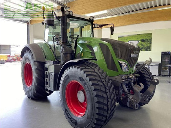 Трактор FENDT 826 Vario