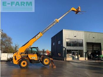 Навантажувач телескопічний JCB