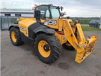 Навантажувач телескопічний JCB