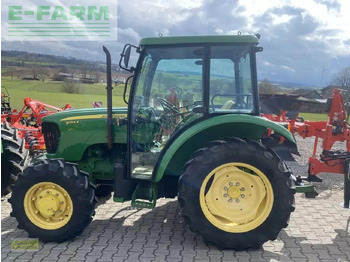 Трактор John Deere 5055e: фото 3