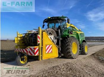 Кормозбиральний комбайн JOHN DEERE 8700