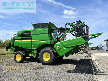 Зернозбиральний комбайн JOHN DEERE T560