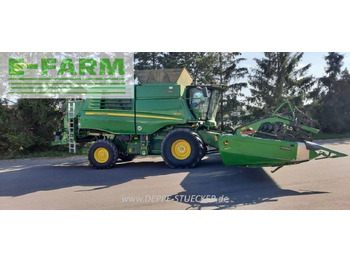 Зернозбиральний комбайн JOHN DEERE T670