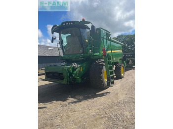 Зернозбиральний комбайн JOHN DEERE T670