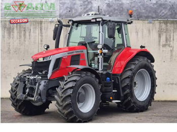 Трактор MASSEY FERGUSON 100 series