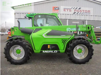 Навантажувач телескопічний MERLO