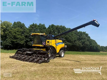 Зернозбиральний комбайн NEW HOLLAND