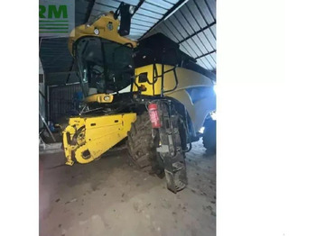 Зернозбиральний комбайн NEW HOLLAND CR980