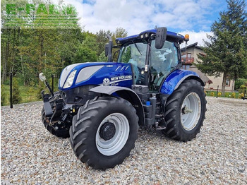Трактор NEW HOLLAND T7.225