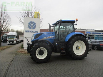 Трактор NEW HOLLAND T7.230