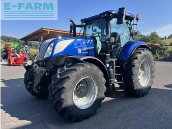 Трактор NEW HOLLAND T7.230