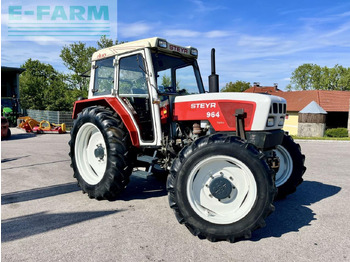 Трактор STEYR 900 series