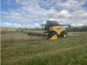 Зернозбиральний комбайн NEW HOLLAND CR980