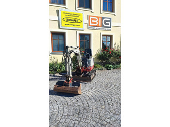 Міні-екскаватор TAKEUCHI