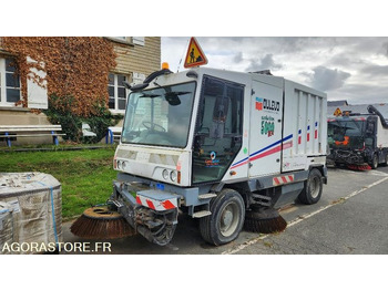 Підмітально-прибиральна машина DULEVO