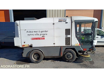 Підмітально-прибиральна машина MATHIEU