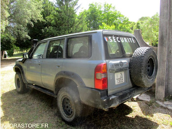 Позашляховик Nissan Patrol Y61 Station Wagon moteur 6 cylindres 4.2 Turbo Diesel 160cv BM5: фото 5