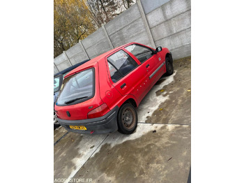 Легковий автомобіль PEUGEOT