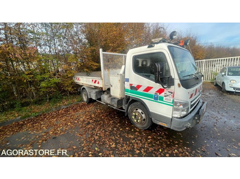 Вантажівка MITSUBISHI