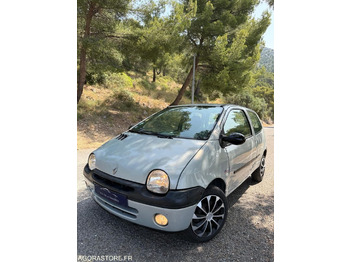 Легковий автомобіль