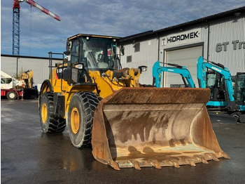 Колісний навантажувач CATERPILLAR 966M