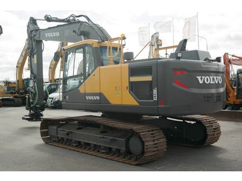 Гусеничний екскаватор VOLVO EC220E