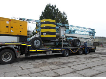 : фото в шапці сторінки