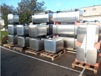 Паливний бак в категорії Вантажівки Renault / Volvo Complete aluminum fuel tank new or used 690L - 175cm, wi: фото 5 Паливний бак в категорії Вантажівки Renault / Volvo Complete aluminum fuel tank new or used 690L - 175cm, wi: фото 5