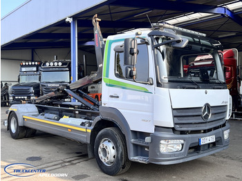 Гаковий мультиліфт вантажівка MERCEDES-BENZ Atego 1527