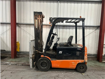Електронавантажувач DOOSAN