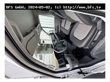 Легка бортова вантажівка MAN TGE 3.180 4x4 SB DOKA, Normaldach, Bau Paket: фото 3