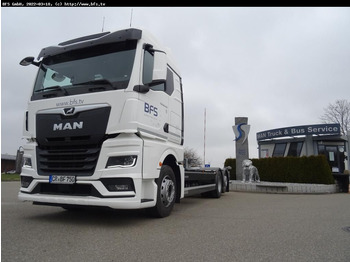 Контейнеровоз/ Змінний кузов вантажівка MAN TGX