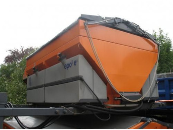 Розкидач піску і cолі