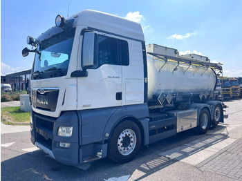 Асенізатори MAN TGX 26.560