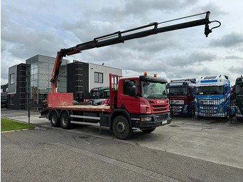 Вантажівка з маніпулятором SCANIA P 360