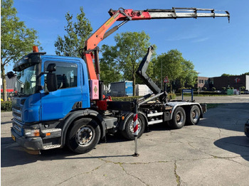 Вантажівка з маніпулятором SCANIA P 380