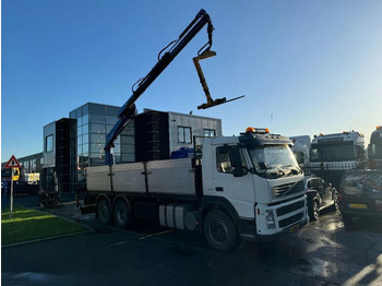 Вантажівка з маніпулятором VOLVO FM 340