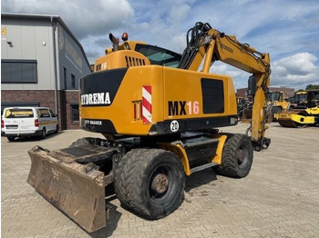 Колісний екскаватор HYDREMA