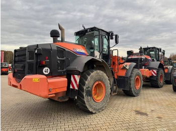Колісний навантажувач HITACHI ZW250